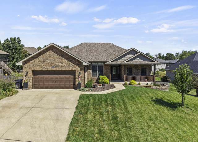 Property at 3805 Eagle View Ct, Columbia, MO 65203, 4 beds, 3 baths