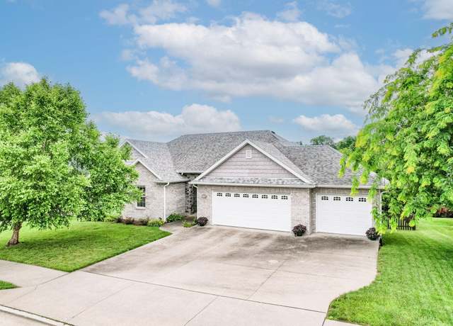 Property at 3702 Timber Run Dr, Columbia, MO 65203, 4 beds, 3 baths