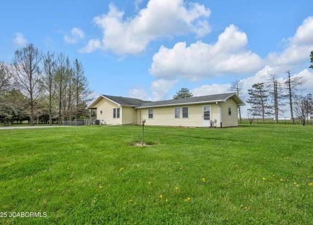 Property at 3750 Highway KK, Fulton, MO 65251, 3 beds, 2 baths