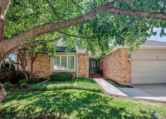 Property at 1316 Torrey Pines Dr, Columbia, MO 65203, 4 beds, 3 baths