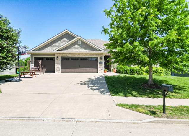 Property at 4003 Astoria Way, Columbia, MO 65203, 5 beds, 3 baths