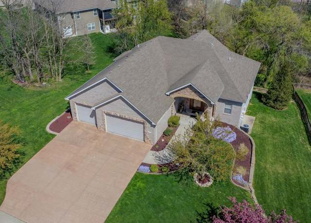 Property at 6504 Cascades Dr, Columbia, MO 65203, 5 beds, 3.5 baths