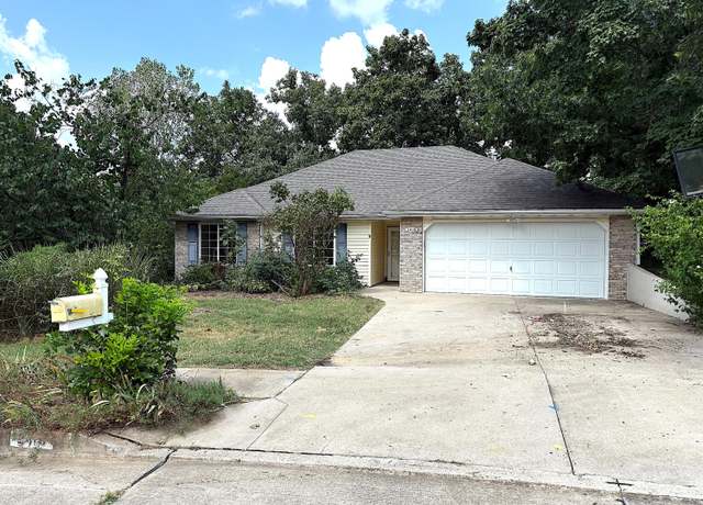 Property at 2416 Bentley Ct, Columbia, MO 65202, 3 beds, 2 baths