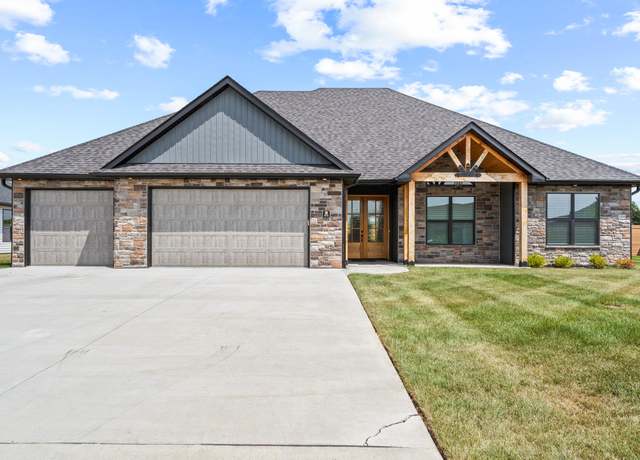 Property at 6515 Gateway Arch Way, Ashland, MO 65010, 4 beds, 2.5 baths