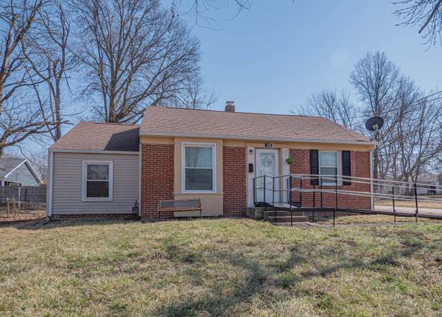 Property at 510 Olive St, Moberly, MO 65270, 3 beds, 1 bath