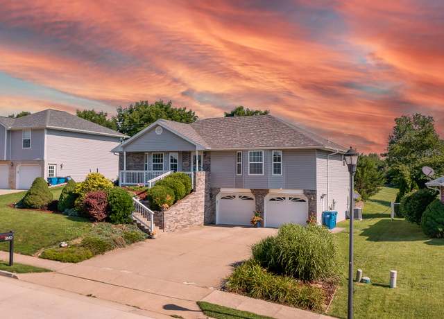 Property at 3840 Scarborough Way, Jefferson City, MO 65109, 3 beds, 3 baths
