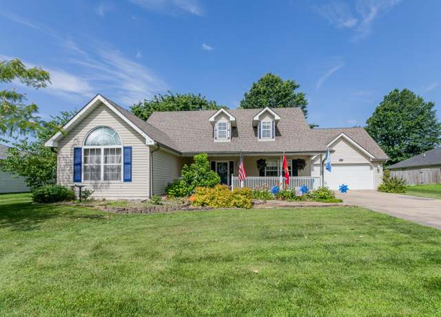 Property at 401 Kristi Ln, Ashland, MO 65010, 3 beds, 2.5 baths