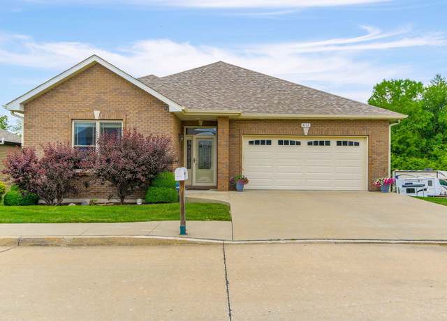 Property at 4112 Juniper Pl, Columbia, MO 65201, 3 beds, 3 baths