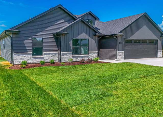Property at 415 W Francis St, Sturgeon, MO 65284, 3 beds, 2 baths