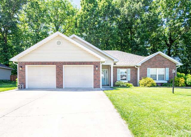 Property at 1050 Azoros Dr, Columbia, MO 65203, 3 beds, 2 baths