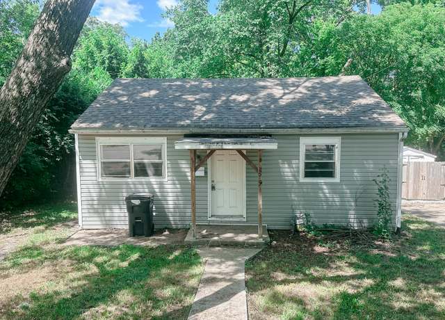 Property at 1507 Stone St, Columbia, MO 65201, 2 beds, 1 bath