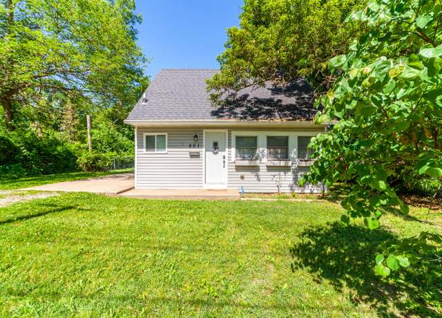 Property at 601 Ridgeway Ave, Columbia, MO 65203, 2 beds, 1 bath