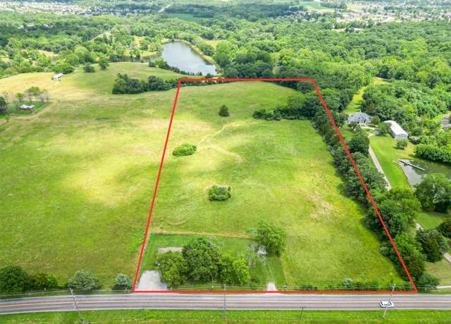 Property at 4410 N Creasy Springs Rd, Columbia, MO 65202, 3 beds, 2 baths