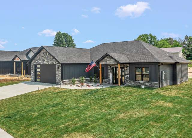 Property at 10890 Country Aire Meadows Ct, Holts Summit, MO 65043, 3 beds, 2 baths