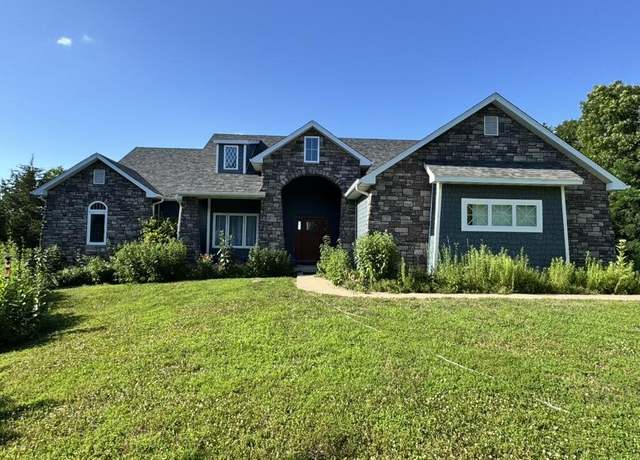 Property at 7930 S Ginn Ln, Columbia, MO 65201, 4 beds, 3 baths