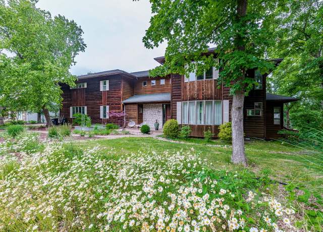 Property at 2416 Cimarron Dr, Columbia, MO 65203, 5 beds, 5.5 baths