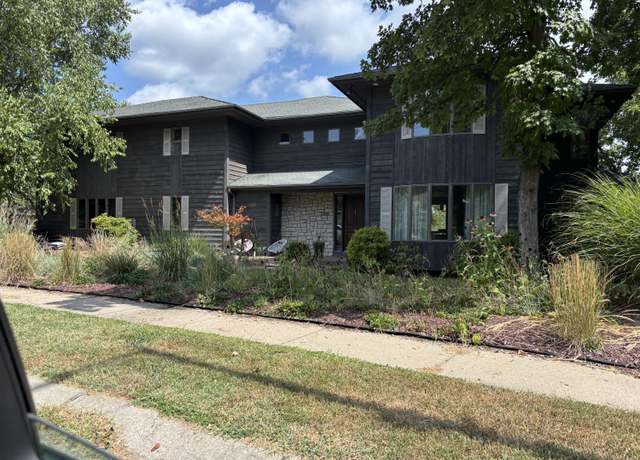 Property at 2416 Cimarron Dr, Columbia, MO 65203, 5 beds, 5.5 baths