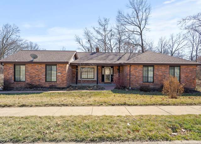 Property at 3600 Berrywood Dr, Columbia, MO 65201, 4 beds, 3 baths