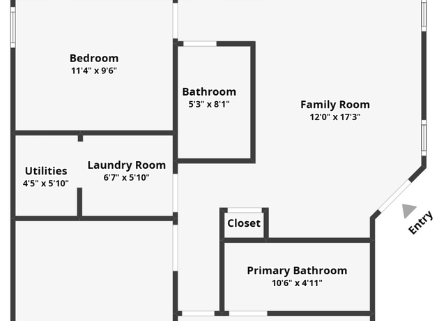Property at 717 S Central St, Centralia, MO 65240, 3 beds, 2 baths