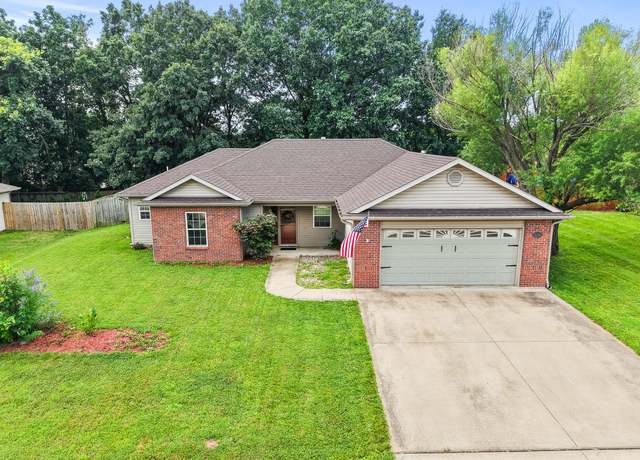 Property at 5104 Melissa Dr, Columbia, MO 65202, 3 beds, 2 baths