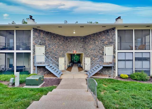 Property at 808 Park Deville Pl, Columbia, MO 65203, 2 beds, 2 baths