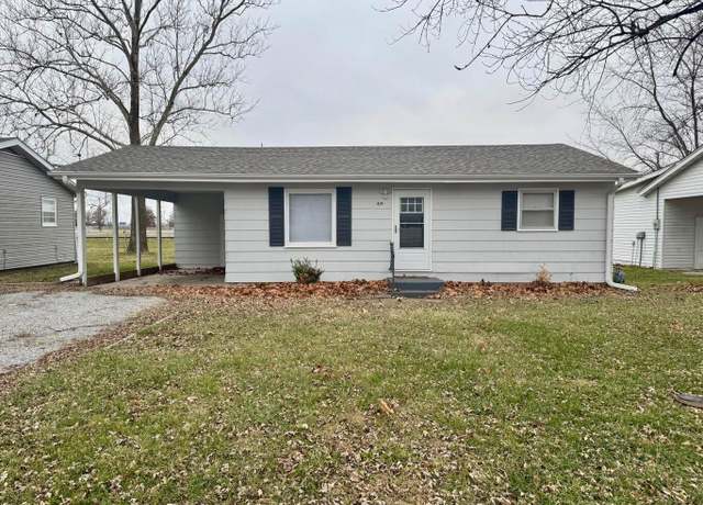 Property at 615 S Central St, Centralia, MO 65240, 2 beds, 1 bath