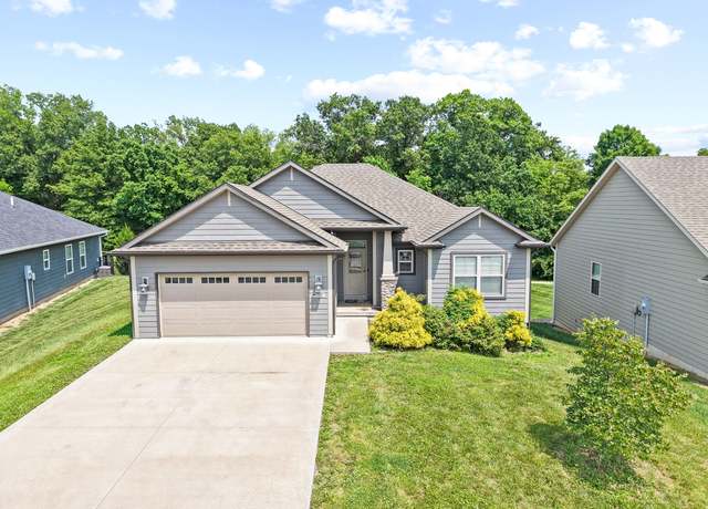 Property at 7400 Pemberton Dr, Columbia, MO 65203, 4 beds, 3 baths