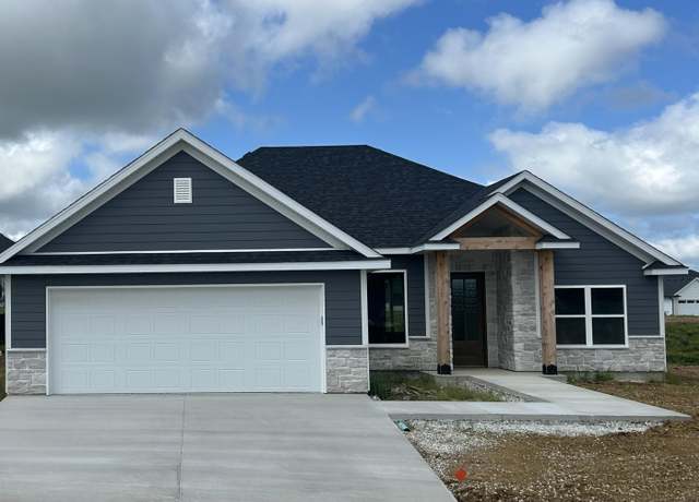 Property at 913 Spyglass Ct, Columbia, MO 65201, 3 beds, 2 baths