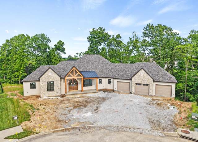Property at 7200 Rudchester Ct, Columbia, MO 65203, 5 beds, 3.5 baths