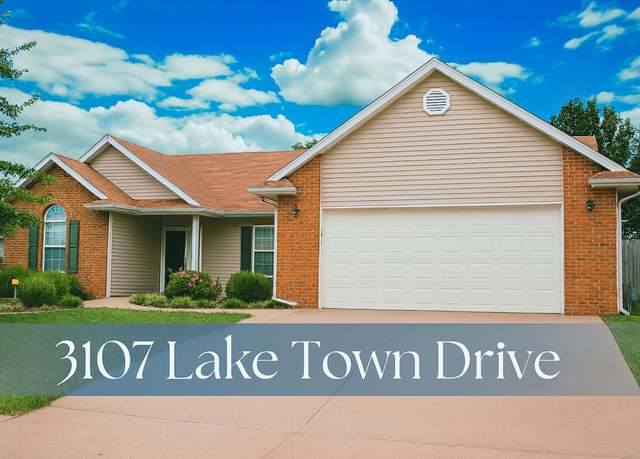 Property at 3107 Lake Town Dr, Columbia, MO 65203, 3 beds, 2 baths