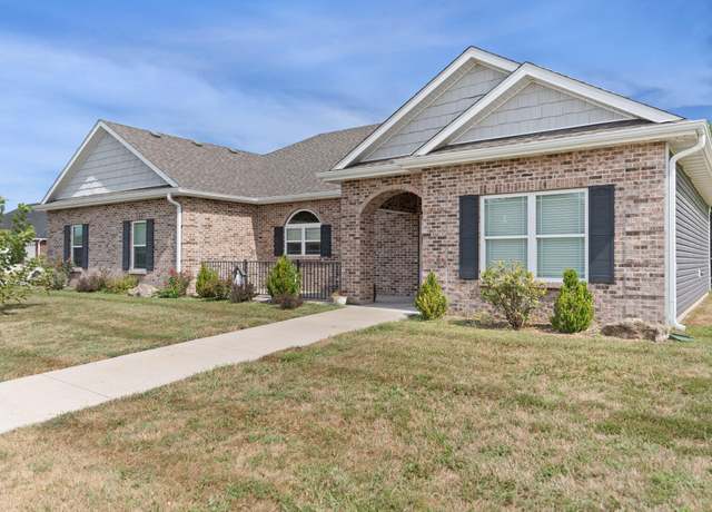 Property at 100 Trent Ct, Hallsville, MO 65255, 3 beds, 2.5 baths
