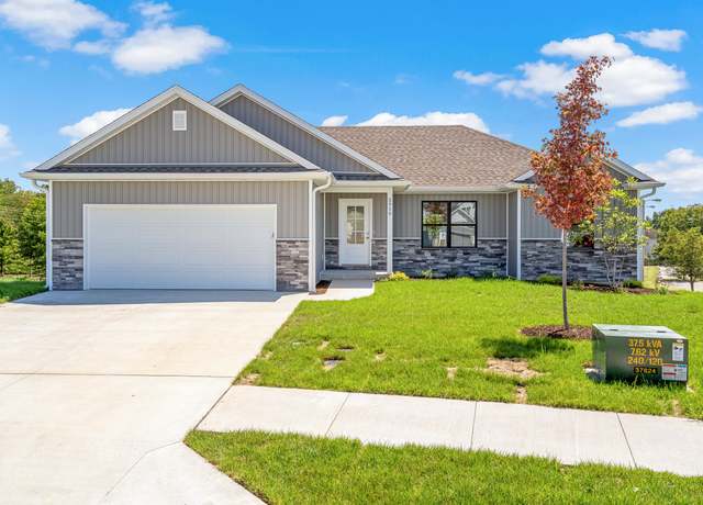 Property at 5916 Huntington Ct, Columbia, MO 65202, 4 beds, 3 baths