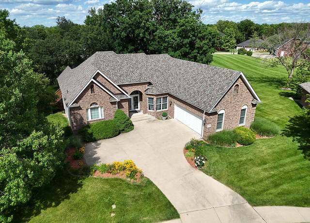 Property at 2409 Wild Oak Ct, Columbia, MO 65201, 5 beds, 4.5 baths