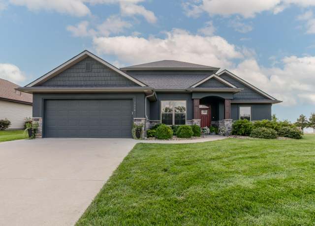 Property at 1644 Spring Mountain Dr, Columbia, MO 65201, 3 beds, 2.5 baths