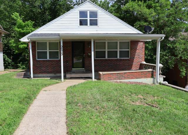 Property at 213 Dix Rd, Jefferson City, MO 65109, 3 beds, 2 baths