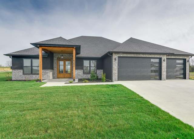 Property at 6301 Crooked Switch Ct, Columbia, MO 65201, 3 beds, 2.5 baths