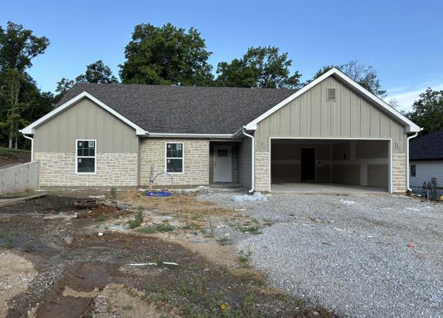 Property at 4909 S Scott Blvd, Columbia, MO 65203, 3 beds, 2 baths