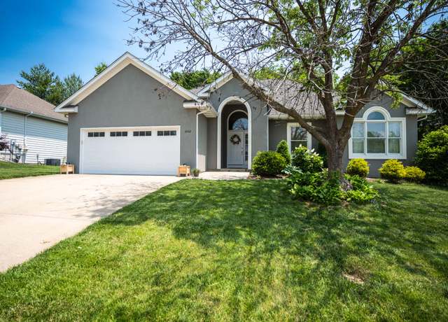 Property at 3002 Trailside Dr, Columbia, MO 65203, 4 beds, 3 baths