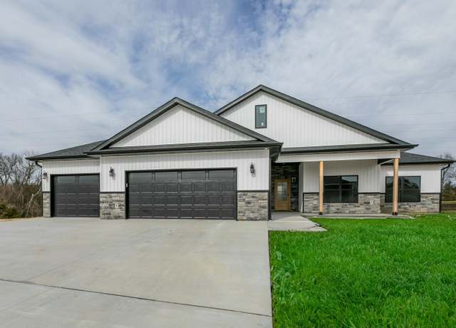 Property at 15265 Regiment Dr, Ashland, MO 65010, 4 beds, 2 baths