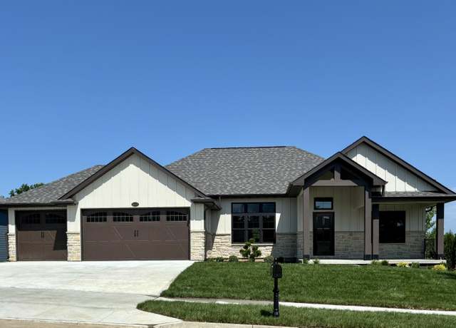 Property at 4605 Sawgrass Dr, Columbia, MO 65203, 5 beds, 3 baths