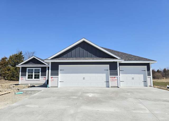 Property at 5251 Democracy Dr, Ashland, MO 65010, 3 beds, 2 baths