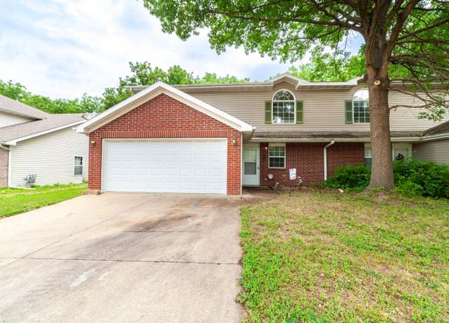 Property at 5377 E Trikalla Dr, Columbia, MO 65202, 3 beds, 2.5 baths