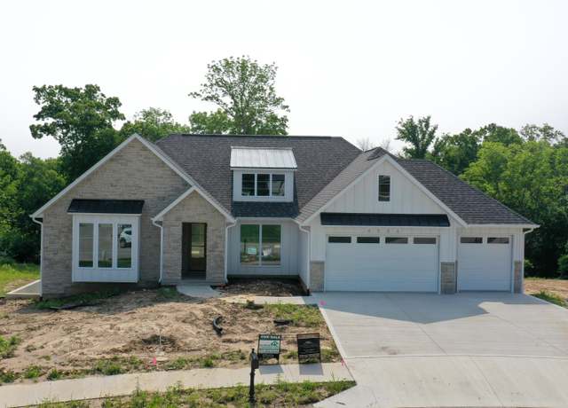 Property at 4506 Stonington Ct, Columbia, MO 65203, 5 beds, 3.5 baths