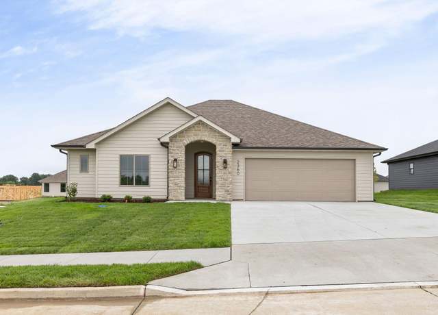 Property at 2360 N Federal Dr, Columbia, MO 65202, 3 beds, 2 baths