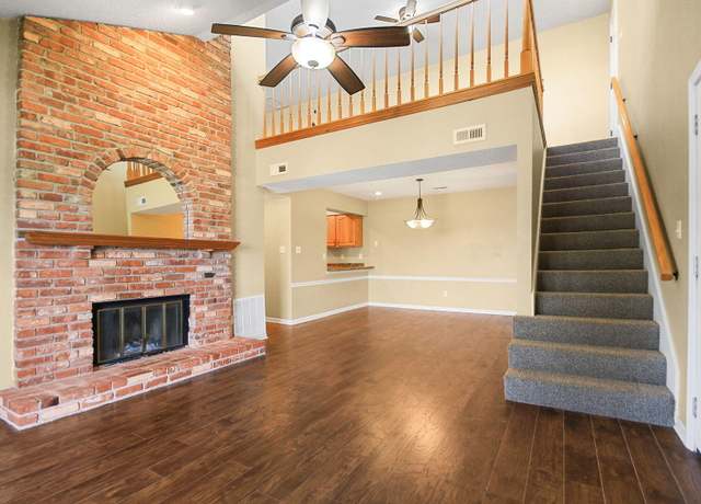 Property at 100 E Green Meadows Rd #10, Columbia, MO 65203, 2 beds, 2 baths