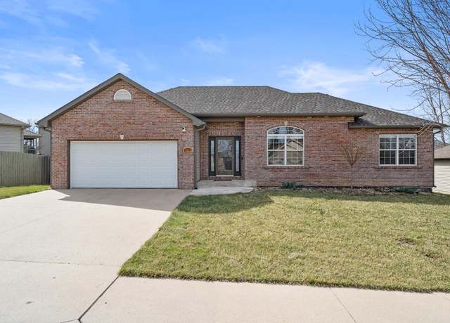 Property at 4011 Creve Coeur Dr, Columbia, MO 65202, 4 beds, 3 baths
