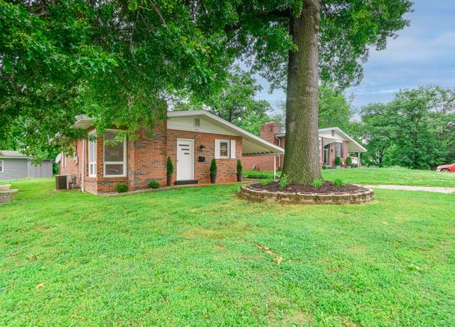 Property at 310 Hub St, Jefferson City, MO 65109, 2 beds, 1 bath