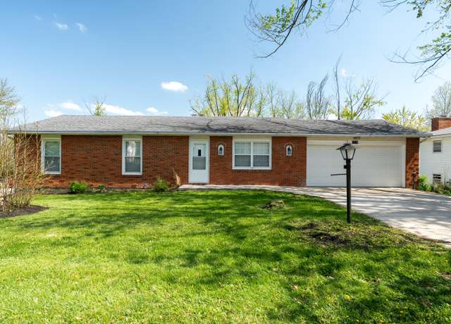 Property at 1214 S EL Chapparal Ave, Columbia, MO 65201, 4 beds, 2.5 baths