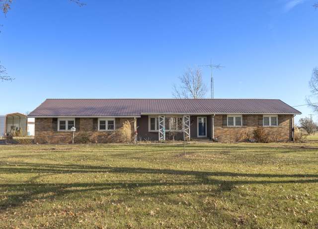 Property at 28832 US Highway 63 North, Macon, MO 63552, 3 beds, 2.5 baths