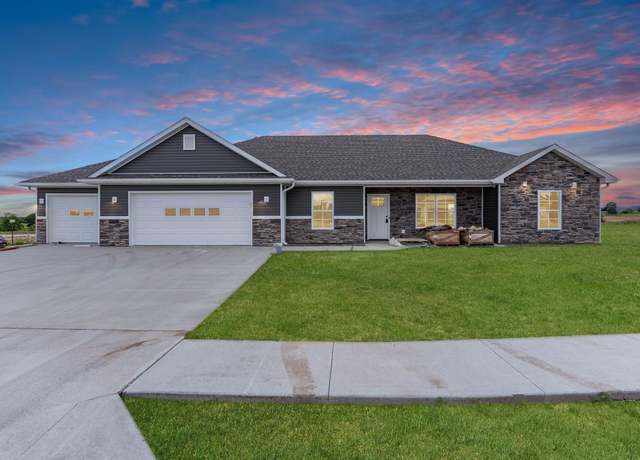 Property at 4540 Lucy Ln, Ashland, MO 65010, 3 beds, 2 baths